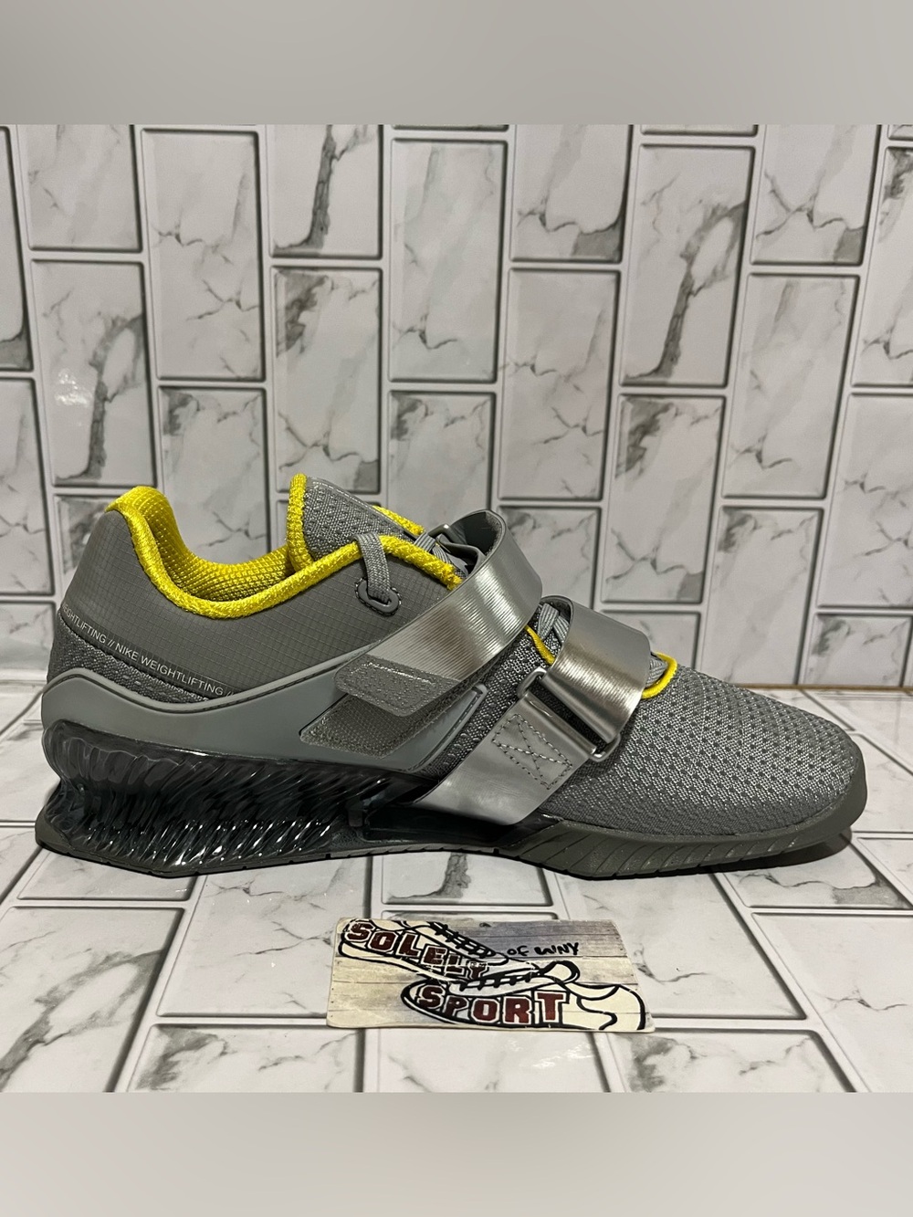 New Nike Romaleos 4 Weightlifting Shoes Gym Crossfit Workout Grey Yellow Mens - Picture 8 of 16